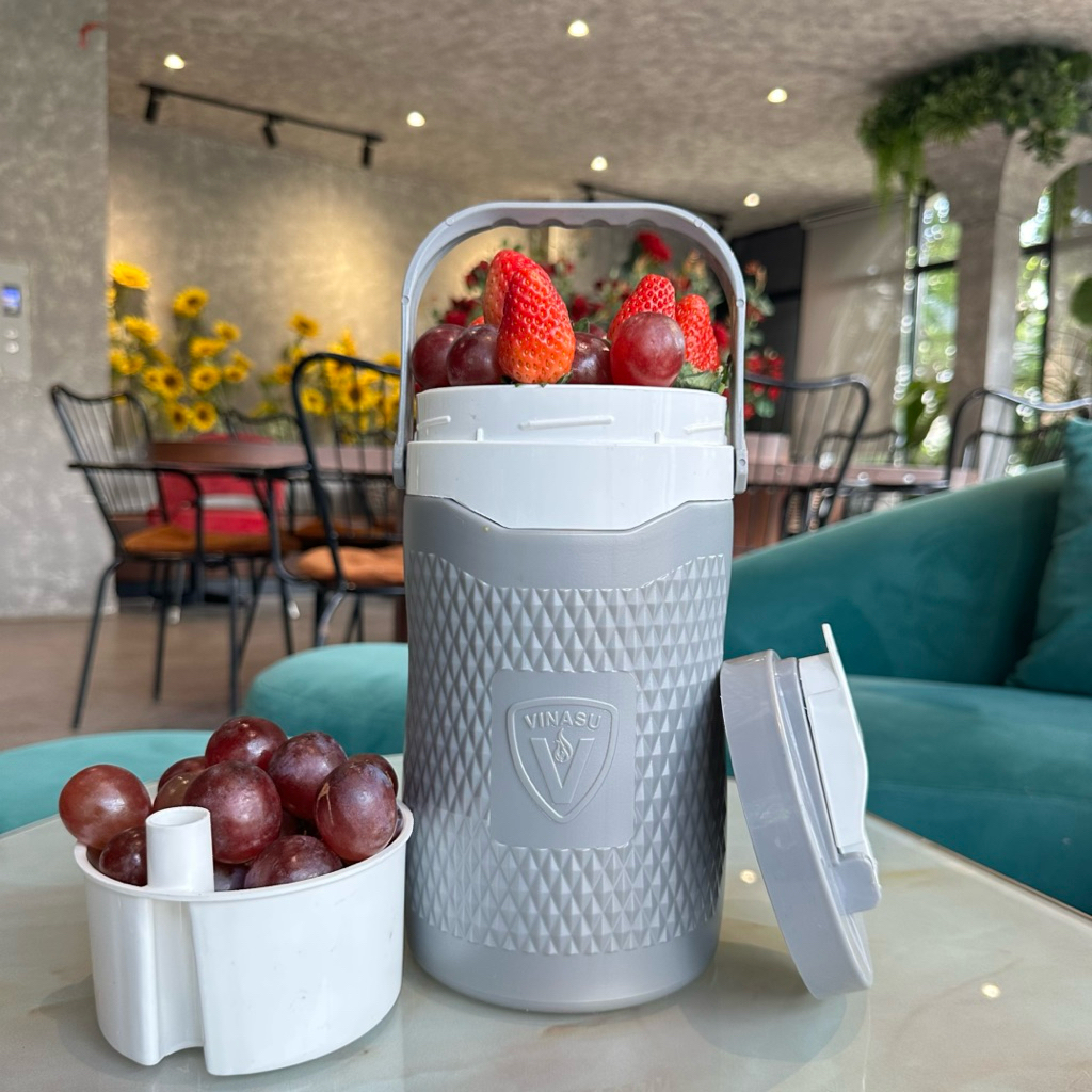 Bình giữ nhiệt 2200ml, bình đựng nước vinasu tặng khay đựng trái cây và ống hút