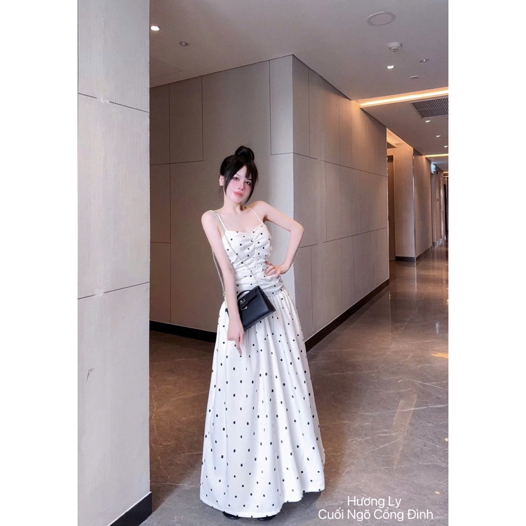 Váy 2 dây chấm bi dúm ngực dáng dài xinh quá