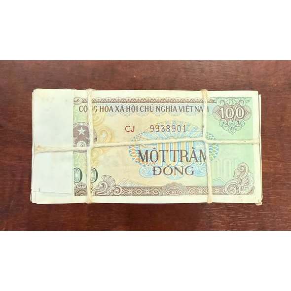 Sưu tầm 1 tờ 100 đồng xưa năm 1991