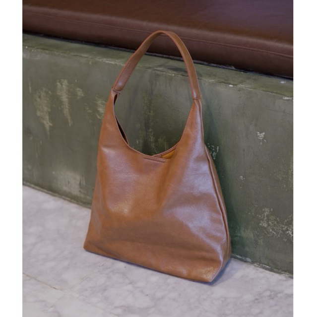 [Tặng Túi Mini] Túi Tote Da Đơn Giản Gọn Nhẹ | Đựng Vừa Laptop (LEBOW)