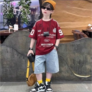 Bộ Bé Trai Áo Thun Tay Lỡ In Số Phối Quần Jean Rộng Size 17-45Kg