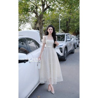 Đầm nữ thời trang chất ren tay ngắn cổ vuông đính nơ lưng eo họ tiết hoa in nổi dáng đầm suông dài tiểu thư