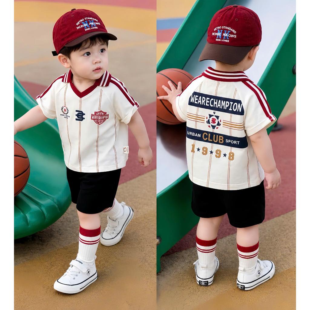 (VNTK)Bộ quần áo thể thao Polo cộc tay hoạ tiết chữ phối viền đỏ , chất áo cotton mềm mịn,thoáng mát phối quần kaki thô
