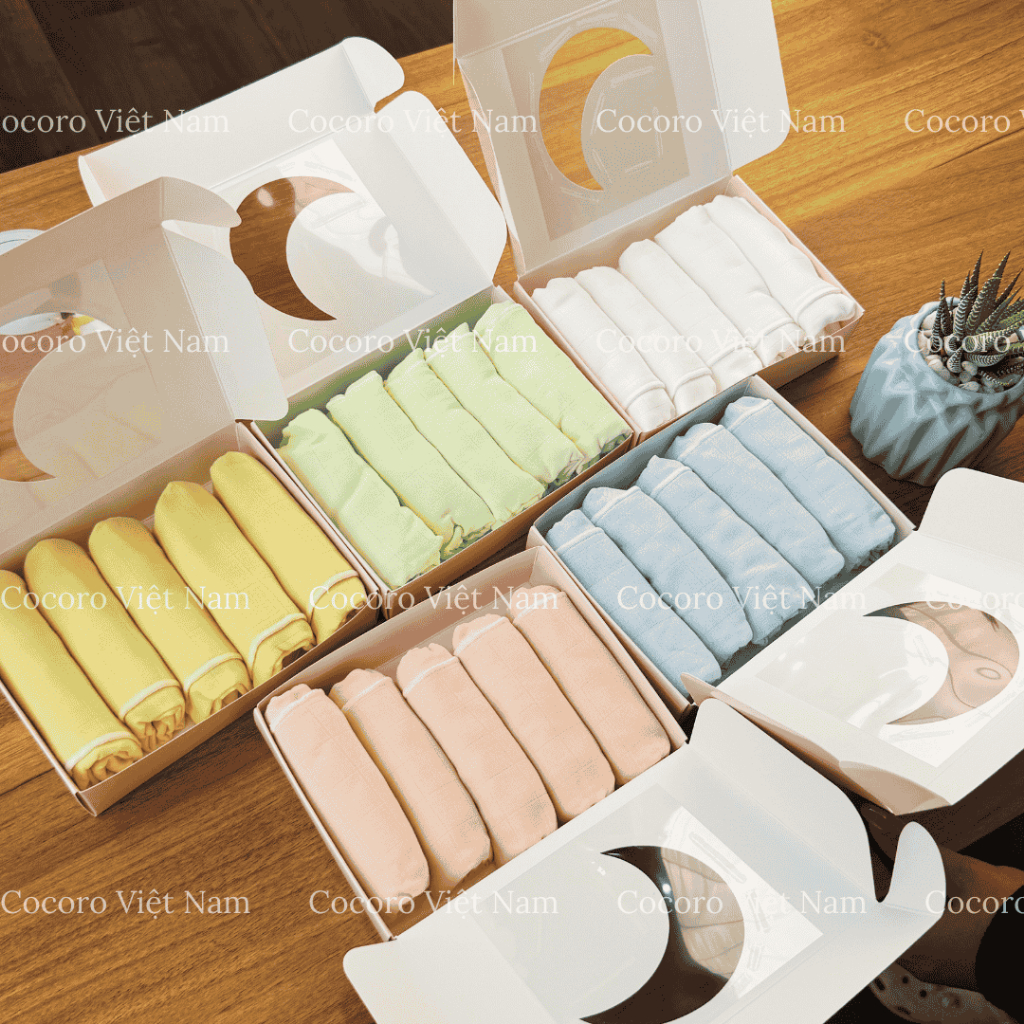 [4 Lớp] Hộp 5 Khăn Sữa iuem Sợi Tre Lụa Bamboo 30x30cm  – An Toàn, Thấm Hút Tốt Cho Bé - Cocoro Baby