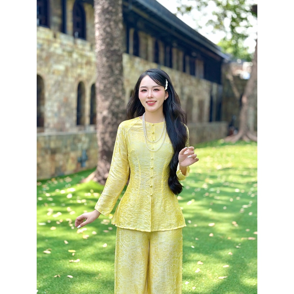 Hân Nguyễn Áo Bà Ba - B.A197 - Bộ Bà Ba Gấm Tơ Tencel Ánh Kim Dệt Hoạ Tiết Sang Mịn ( Quần Cùng Chất Dây Kéo )