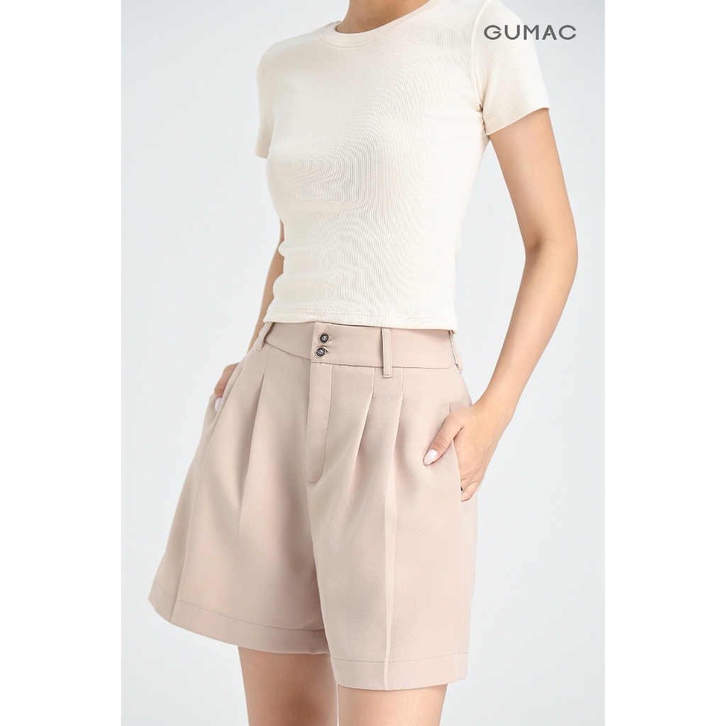 Quần Short Nữ GUMAC Form Suông Nút Đôi Phối Xếp Ly Chất Tuyết Mưa 1 Lớp Đứng Form Thoải Mái LSHG0408