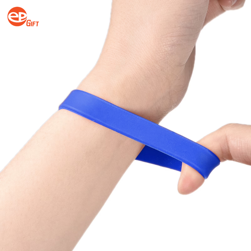 Vòng Tay Cao Su Trơn Nhiều Màu Sắc Nổi Bật Chất Liệu An Toàn Bền Bỉ Co Giãn Tốt