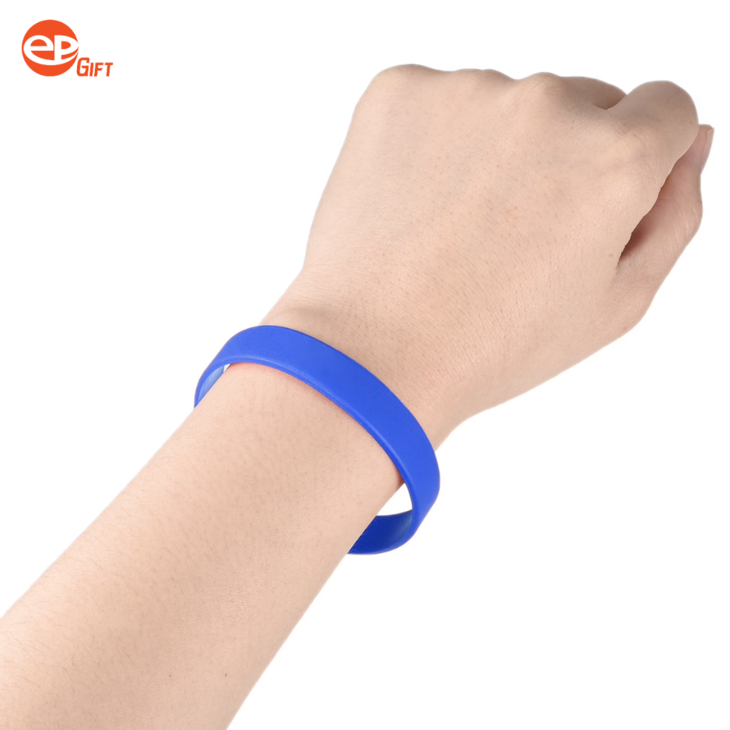 Vòng Tay Cao Su Trơn Nhiều Màu Sắc Nổi Bật Chất Liệu An Toàn Bền Bỉ Co Giãn Tốt