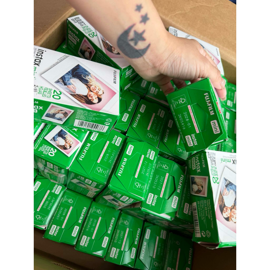 [HOẢ TỐC] INSTAX MINI FILM 2027/2028 Viền Trắng Hộp 20 Tấm - Có Tách Lẻ