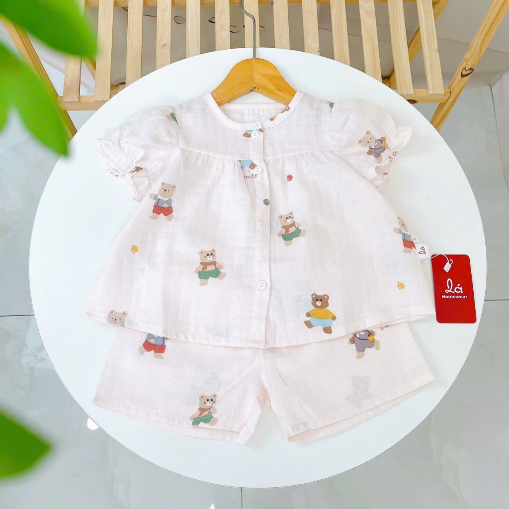 Bộ cộc tay bé gái xô cotton Lá Homewear A388, bộ đùi mặc hè mát dễ thương