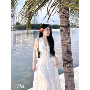 Set áo kiểu sát nách thắt nơ ngực phối chân váy dài xẻ tà màu trắng Set đồ nữ dễ thương mặc đi biển đi chơi