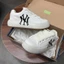 Giày MLB Chunky Classic Base New York Yankees Ivory - 3ASXCCB4N-50IVS