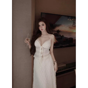 Set áo 2 dây thắt nơ ngực chân váy ren dài mai phương bùi