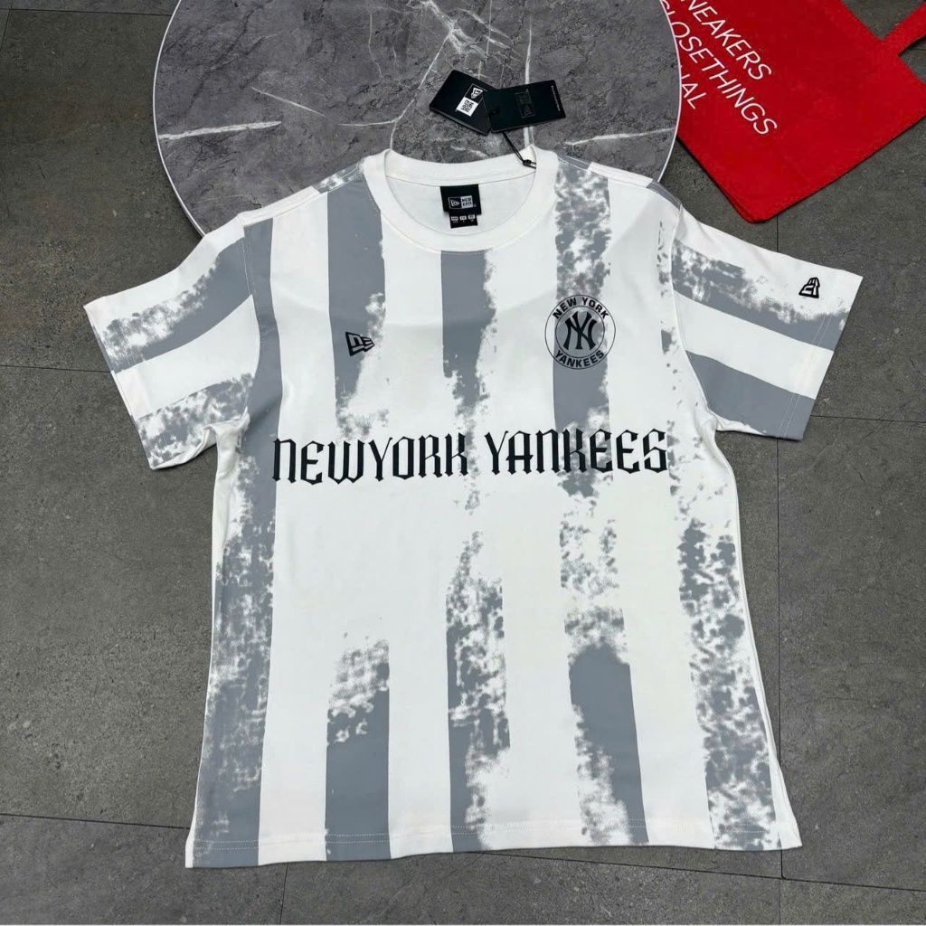 Áo thun New Era New York Yankees Black & White Stripe Wash – 13556529