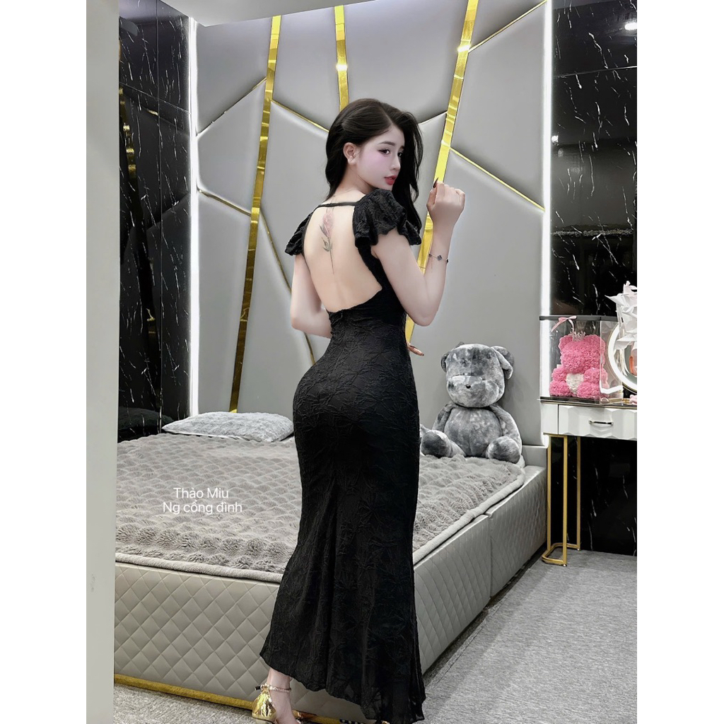 Váy body ren cổ vuông tay hến dáng dài