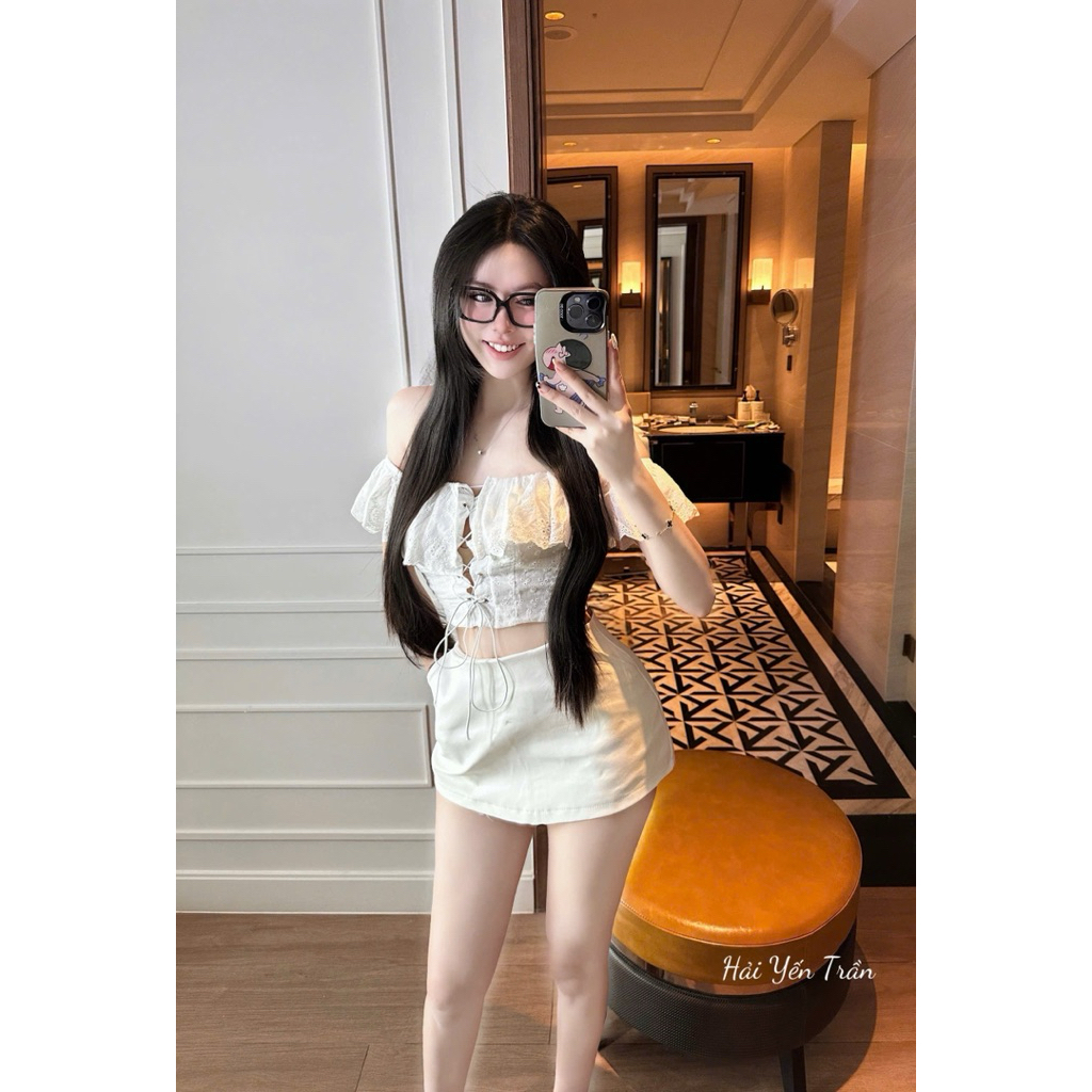 Set áo ren hoa trễ vai đan dây mix chân váy