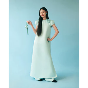 BỘ LAM NGỌC LAN