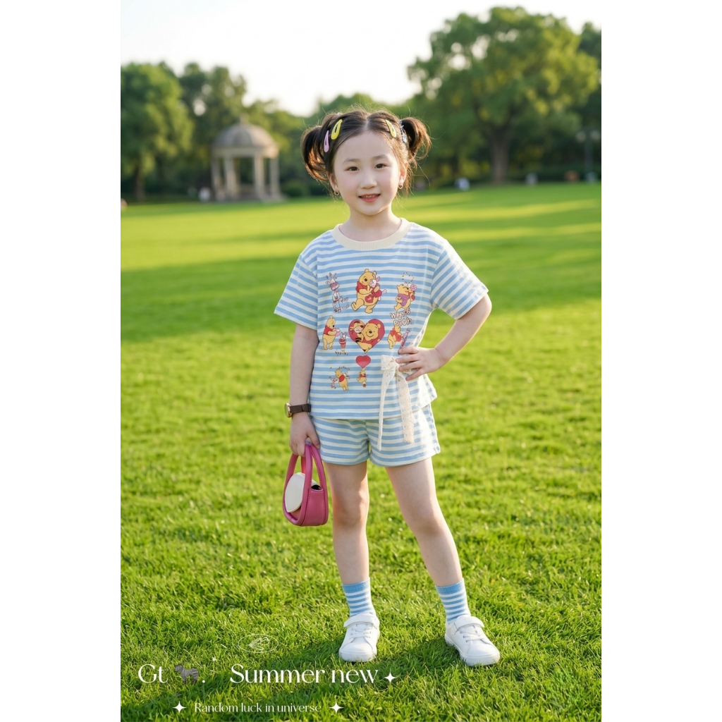 Bộ quần áo xinh cho bé gái,áo kẻ cộc tay, in hình hoạt hình chất vải thun tăm mềm mịn co giãn thoải mái.M82