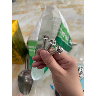 [Giá 1 Con] Ốc Tay Thắng Zin Đầu Bông Gắn Các Loại Xe