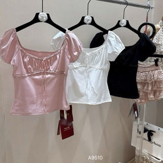 QCL1 9510 Áo thun cổ rộng phối ren buộc nơ mới về siêu xinh chuẩn WGWE xịn sò