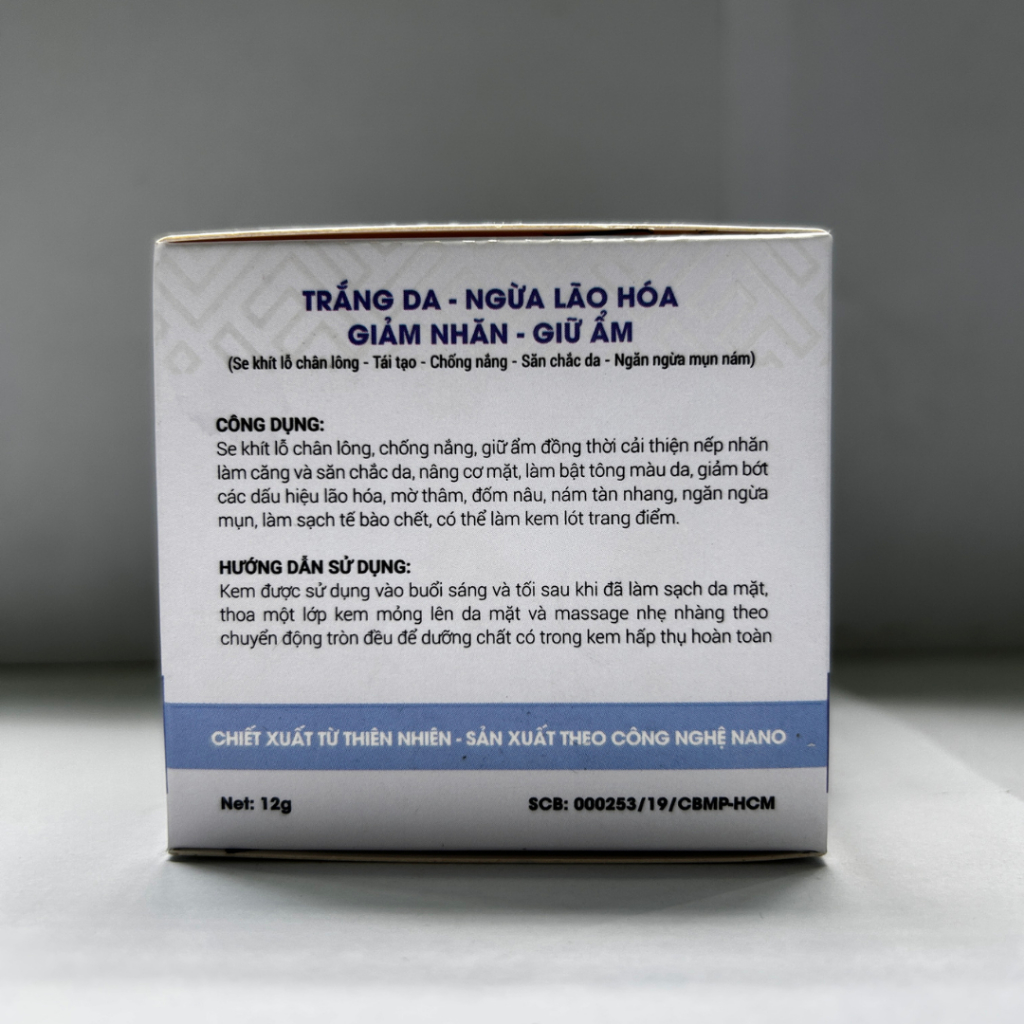 Kem Dưỡng Trắng Da Se Khít Lỗ Chân Lông HHH Collagen Thảo Dược Giữ Ẩm Ngừa Mụn (Xanh Dương)