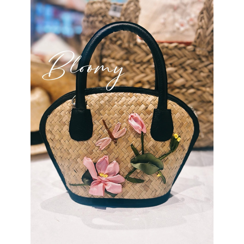 Túi Cỏ Bàng Bloomy kèm dây đeo vai