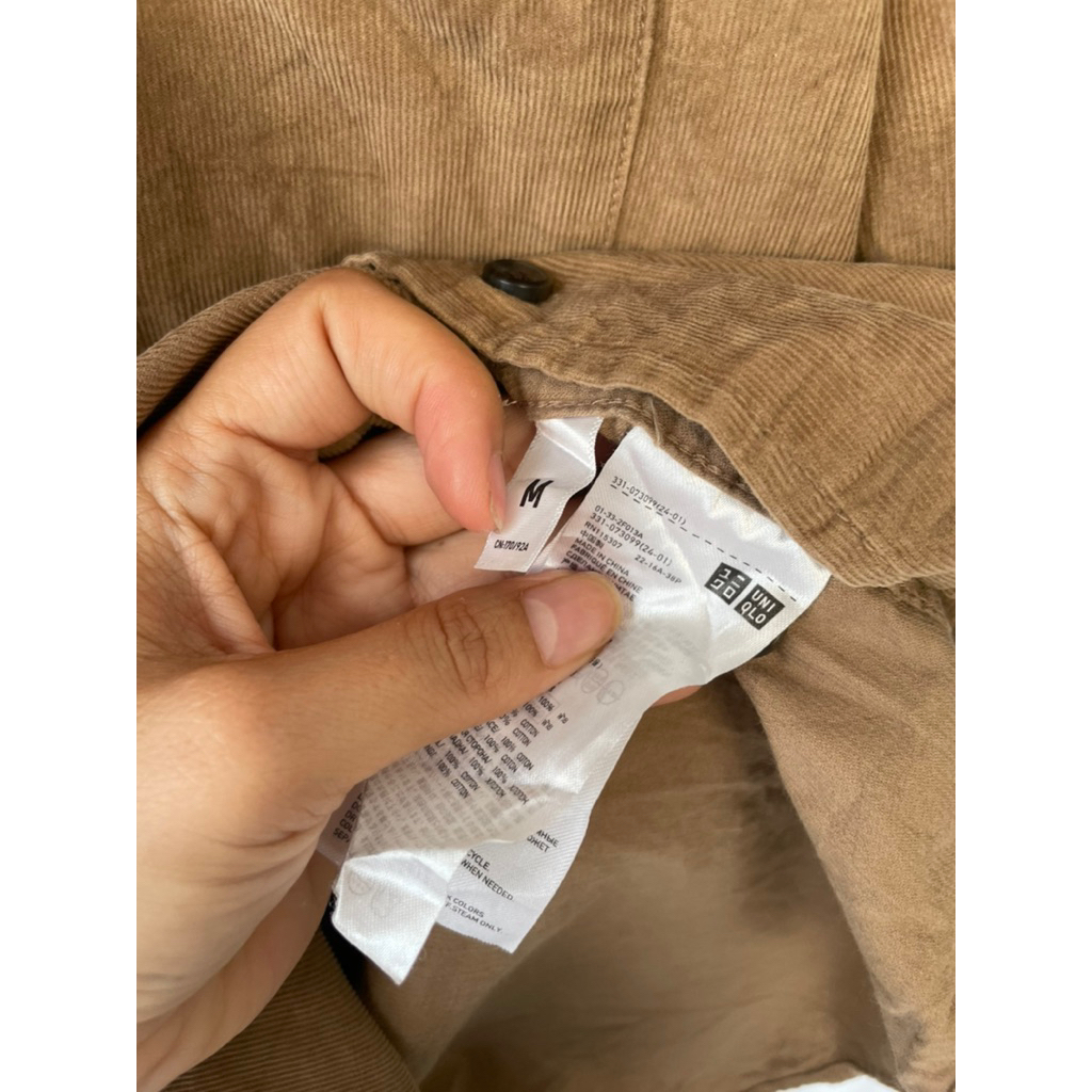 Áo nhưng tăm Nam Unilo size M mới toanh siêu xình