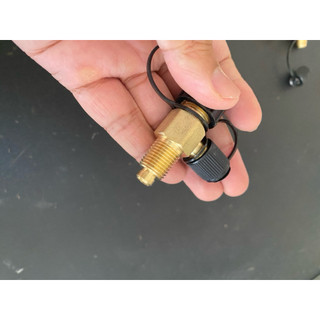 van 2 cổng 6-10 chân ren 13mm máy hút chân không c