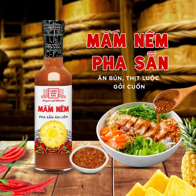 Chai thủy tinh mắm nêm pha sẵn cao cấp Làng Chài Xưa 300g theo ảnh chính của listing Shopee Mall