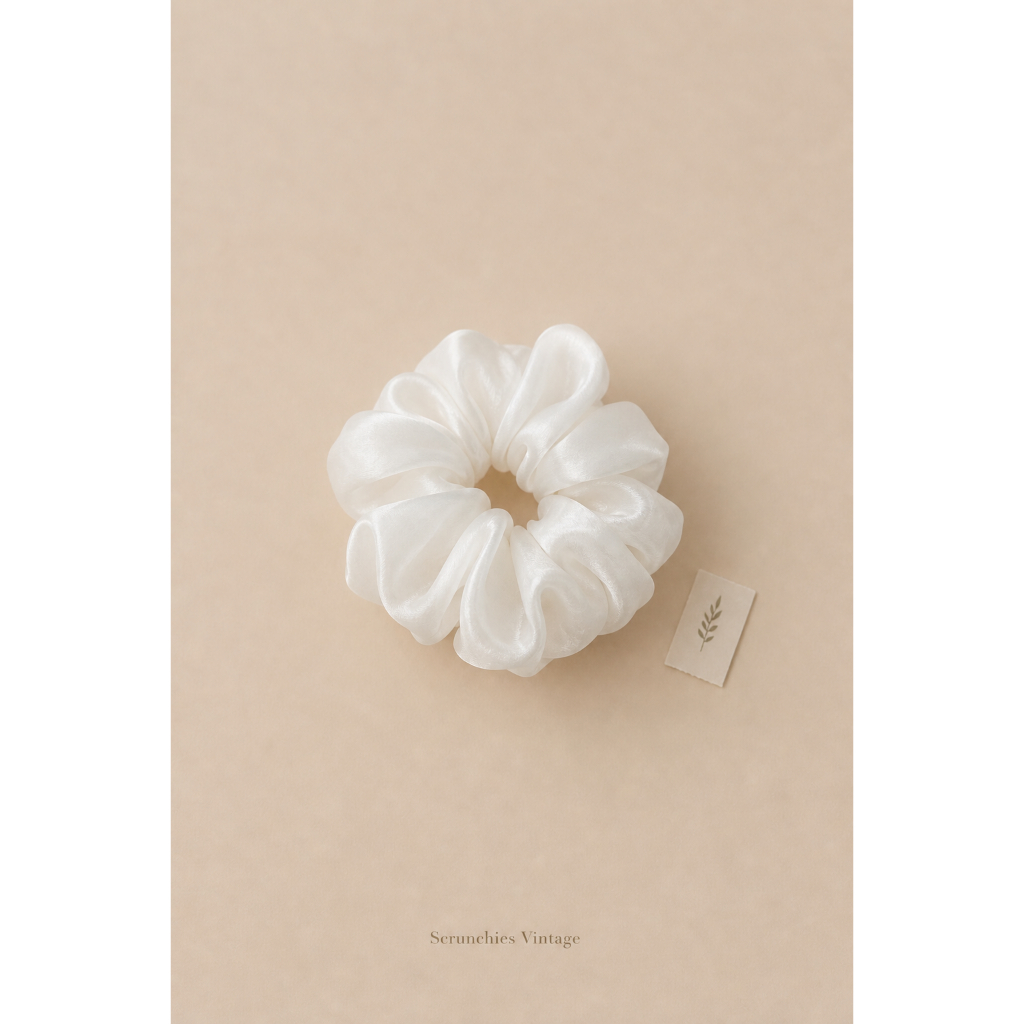 Scrunchies Vintage & Silk Collection – Dây Buộc Tóc Bản Lớn Họa Tiết Hoa Nhí & Lụa Satin Cao Cấp