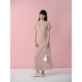 Đầm OLV cổ tròn dáng ôm High Neck Midi Dress nữ tính nhiều màu