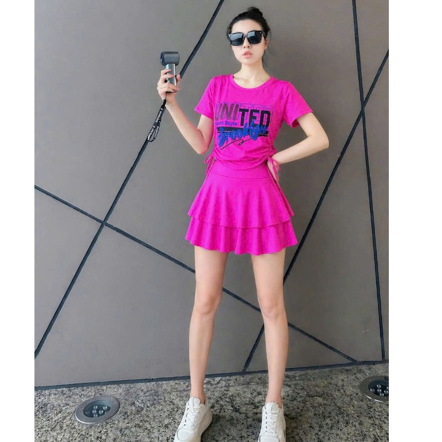 Bộ croptop váy xoè đơn giản dễ mặc kín đáo tập aerobic, đi bơi, nhảy shuffler dance,...