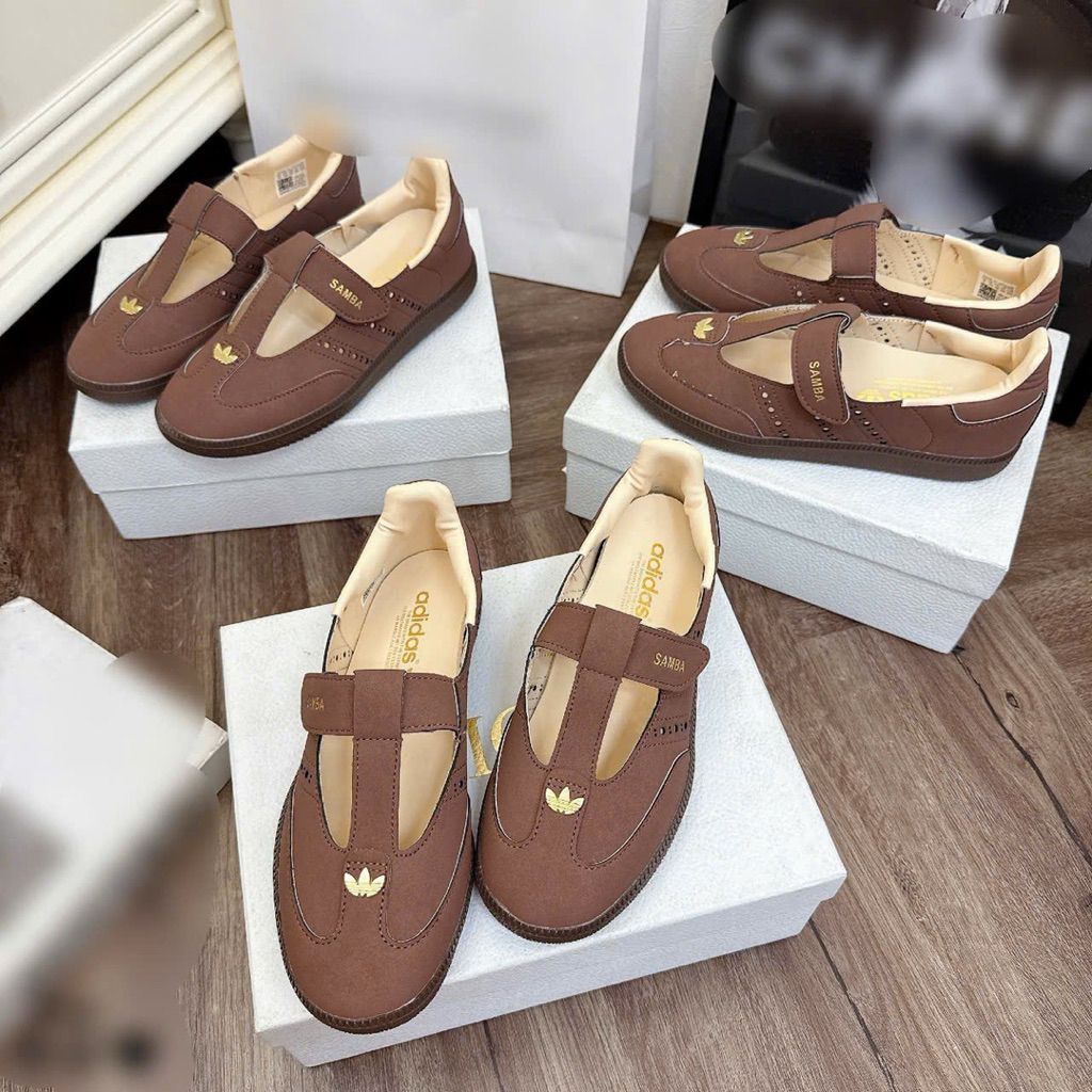 Giày sục  quai  dán