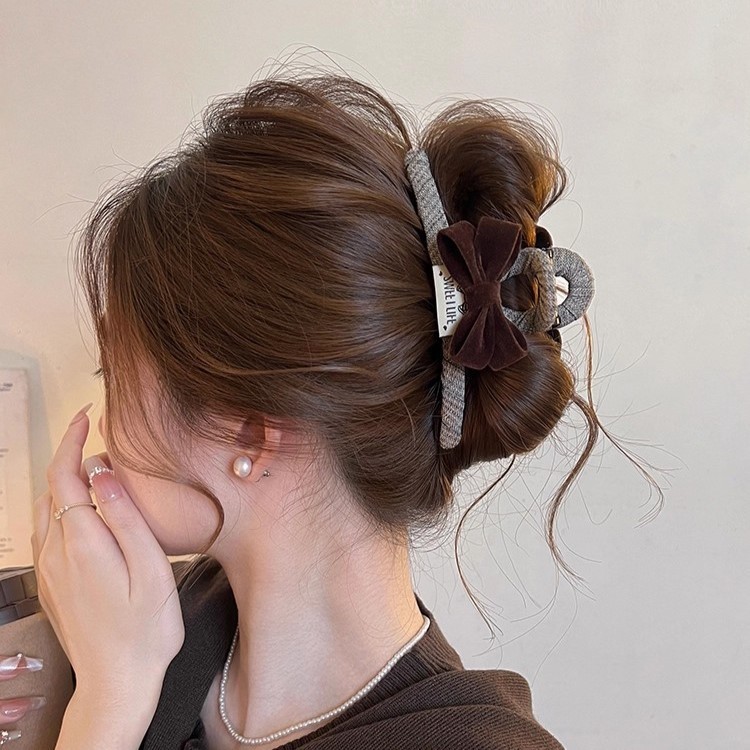 Kẹp Tóc Càng Cua Bọc Vải Đính Nơ Nhung – Phụ Kiện Tóc Nữ Handmade Sang Chảnh & Thanh Lịch
