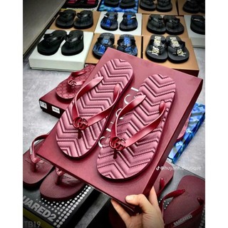 Dép Tông Gucci Tag Logo - Tông DSQ icon Đỏ Mận - Xỏ Ngón Nam Đế Đúc Chống Trơn Trượt ( Cam kết sản phẩm tự chụp 100%)