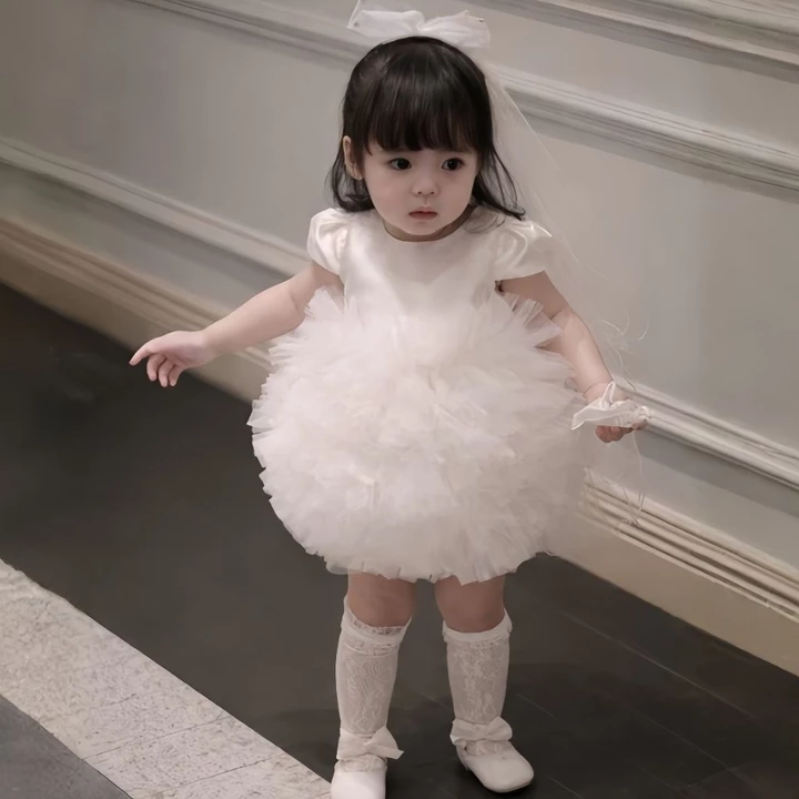 Váy công chúa bé gái, đầm công chúa tiểu thư thôi nôi tay hến xù