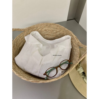 𝐏𝐡𝐢𝐞𝐧 𝐖𝐆𝐖𝐄 | (Sẵn) w9678 Áo Thô Cổ Bèo v Tay Lỡ Đang Vừa Xoè Nhẹ