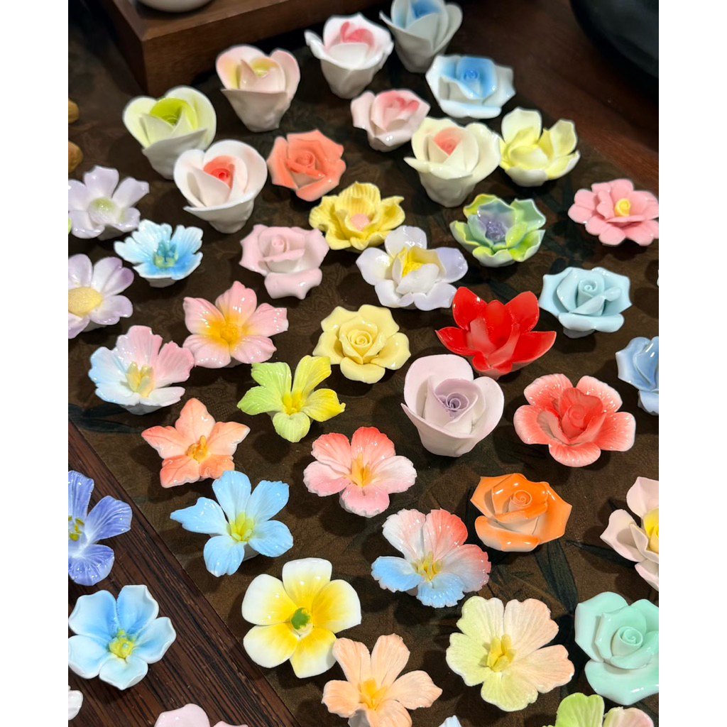 Set 10 bông hoa gốm sứ cao cấp – Trang trí bàn làm việc, phòng khách – Quà tặng ý nghĩa