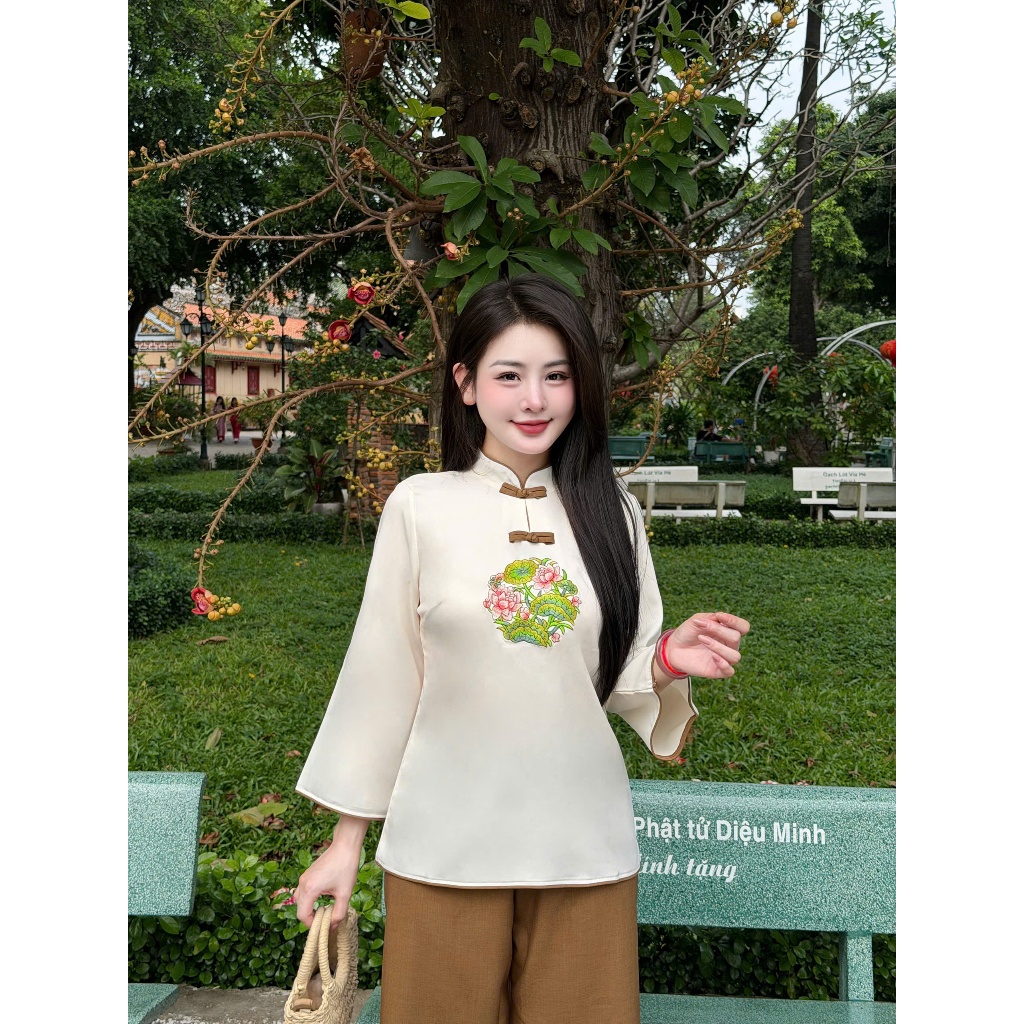 Bộ đi chùa cổ tàu thêu hoa vải đũi thái Pháp phục lễ chùa dài tay dáng xuông đũi mềm mịn