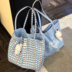 TÚI TOTE HAI MẶT SẮC MÀU RỰC RỠ NGÀY HÈ NĂNG ĐỘNG