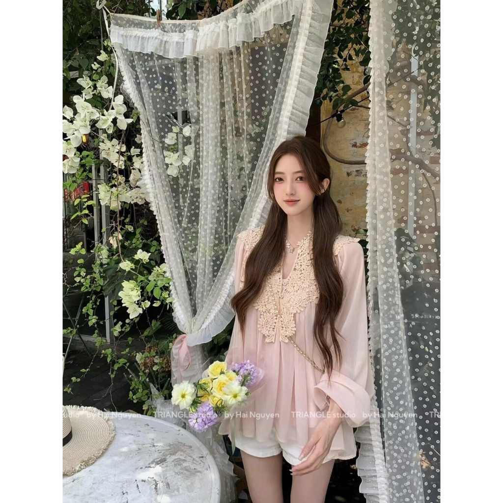TRIANGLE - Frence Blouse New Ver26 (Cân nhắc kỹ, return is not welcomed) - Áo voan tơ thêu phong cách Pháp kèm áo 2 dây