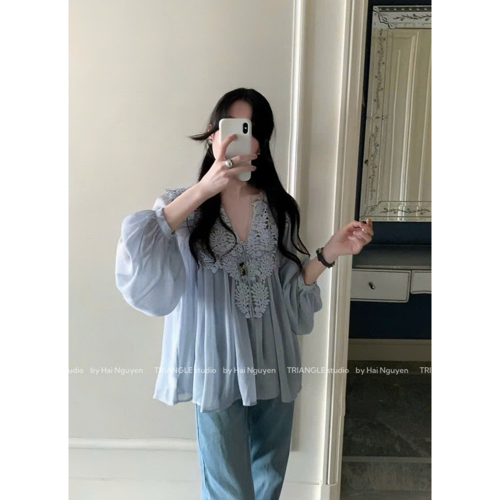 TRIANGLE - Frence Blouse New Ver26 (Cân nhắc kỹ, return is not welcomed) - Áo voan tơ thêu phong cách Pháp kèm áo 2 dây
