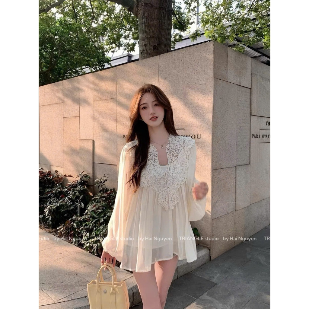 TRIANGLE - Frence Blouse New Ver26 (Cân nhắc kỹ, return is not welcomed) - Áo voan tơ thêu phong cách Pháp kèm áo 2 dây