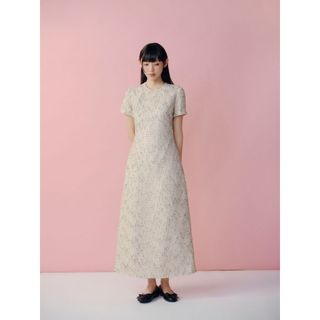 Đầm OLV cổ tròn dáng ôm High Neck Midi Dress nữ tính nhiều màu