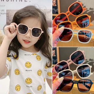 Kính râm trẻ em, kính mát đi chơi đi biển cho bé trai bé gái