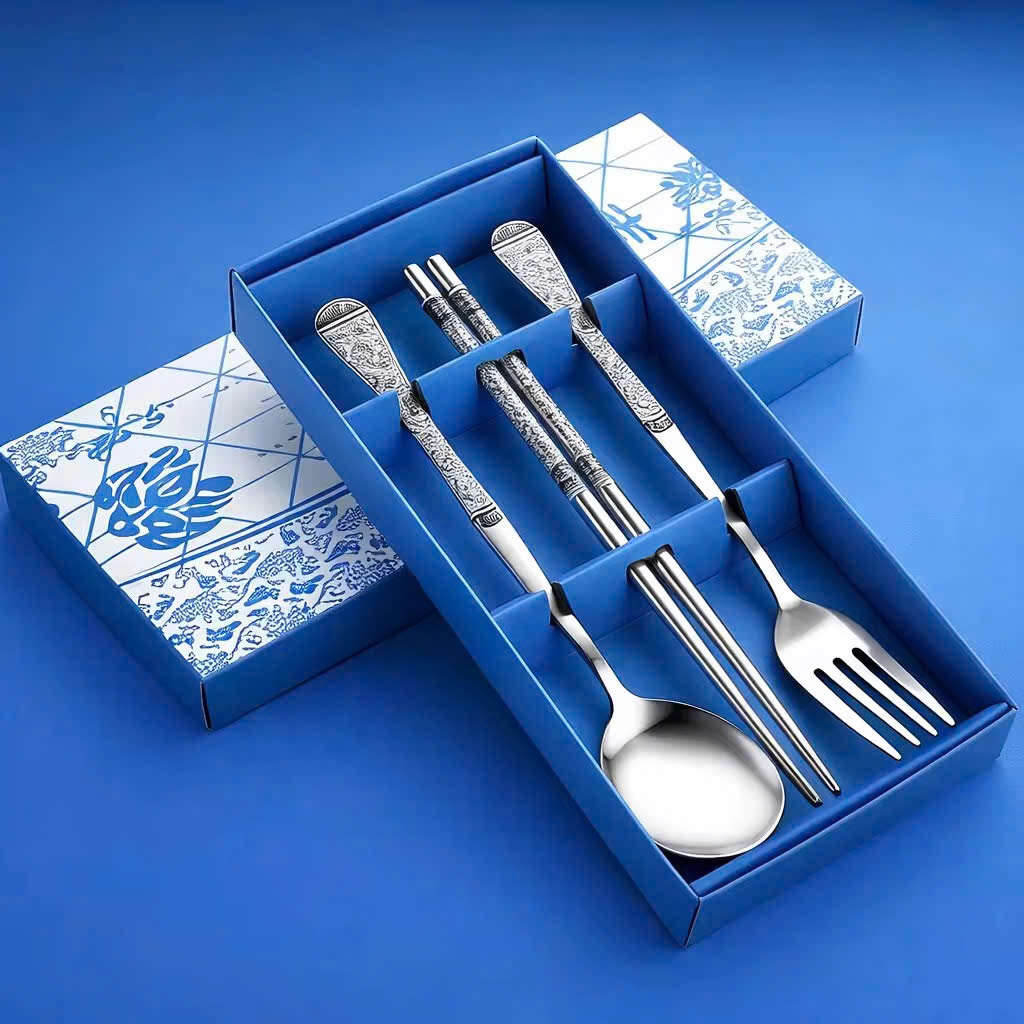 Bộ Muỗng Đũa Nĩa Inox Khắc Hoa Văn Cao Cấp, Bộ Dụng Cụ Ăn Uống Kèm Hộp Sang Trọng