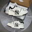 - SALE THANH LÝ- Giày MLB Chunky Liner New York Yankees - 3ASXCA12N