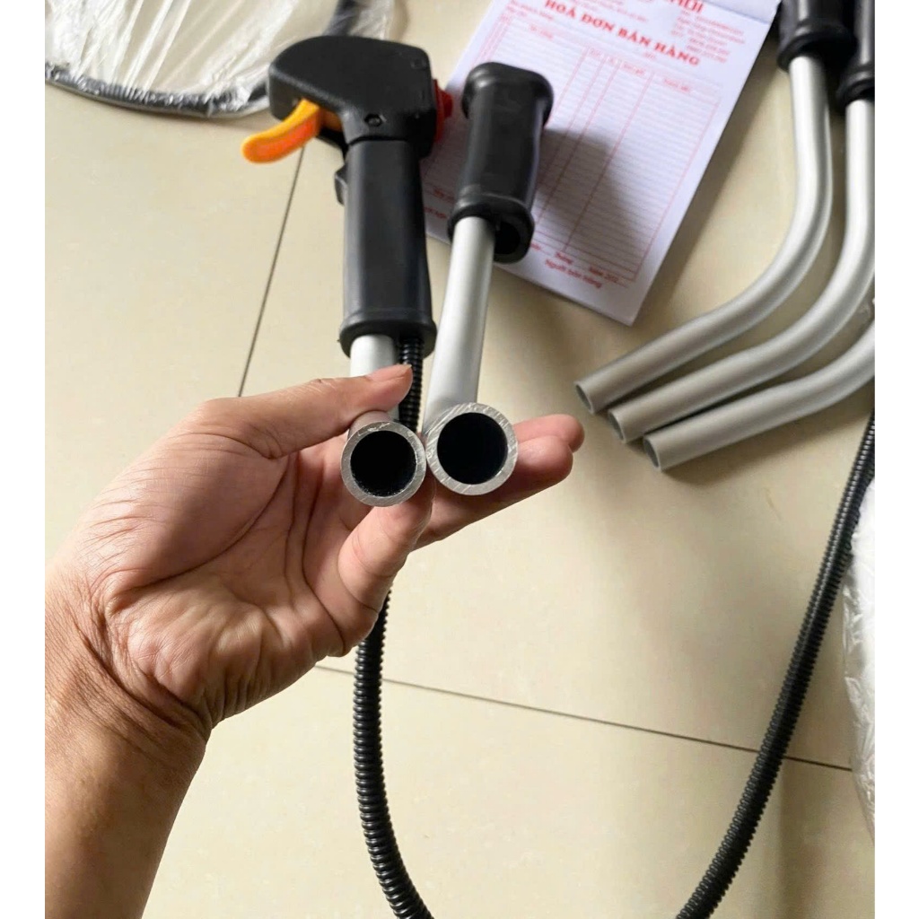 TAY GA, TAY LÁI MỎ VỊT CÓ CÔNG TẮC DÙNG CHO MÁY CẮT CỎ 2 THÌ NHƯ 260 VÀ 330/430/GX25/35