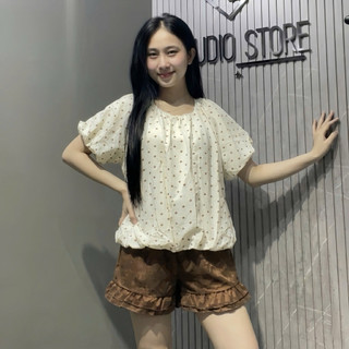 LT - Set áo trễ vai chấm bi mix quần short đũi free size 1694