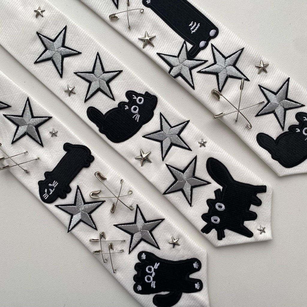Cà vạt Mèo Đen & Ngôi Sao  - Phụ Kiện Unisex ( Mẫu random )
